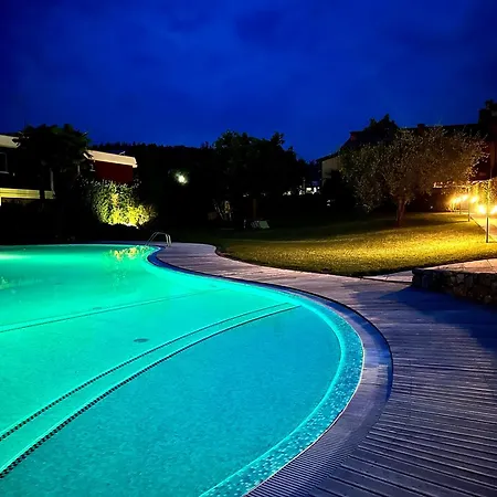 And Pool Apartment *