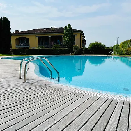 And Pool Castion Veronese