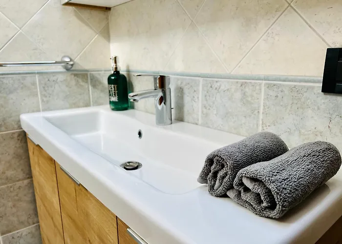 Appartement And Pool *